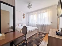 La Maison Charentonneau Hotels in Creteil
