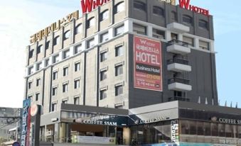 Gukje Business Hotel - Housity