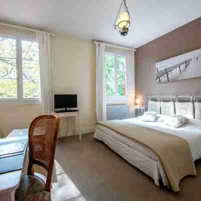 Logis Hôtel Au Colombier du Touron Rooms