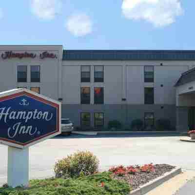 Hampton Inn Grand Rapids-North Hotel Exterior