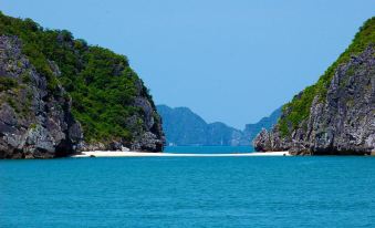 Ngoc Anh Hotel - Cat Ba Island