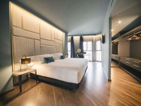 Pamplona Catedral Hotel