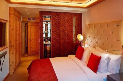 シングルルーム グランド ホテル ツェルマッターホフの写真