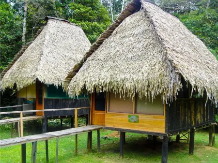 Cuyabeno River Lodge Отели в г. Тарапоа