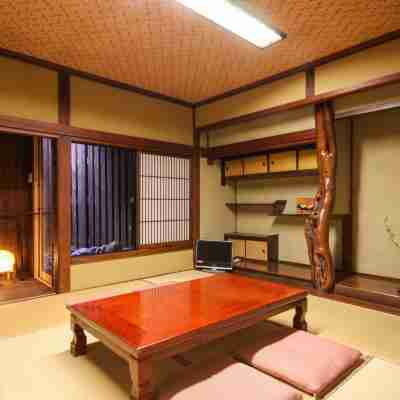 阿蘇 つるや旅館 露天風呂付き客室 Rooms