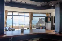 Bar-t-Nique Guest House - ที่มีที่จอดรถ