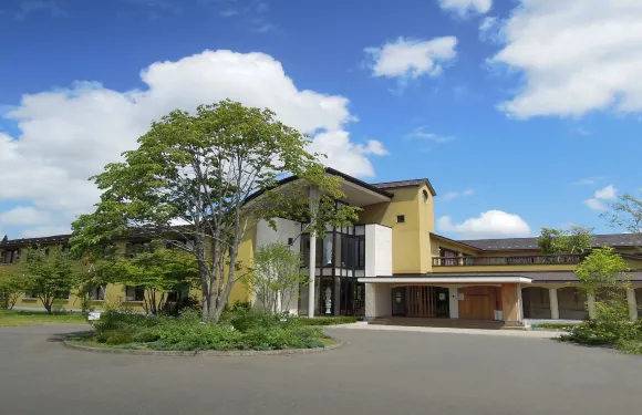 福爾克羅洛花捲東和酒店