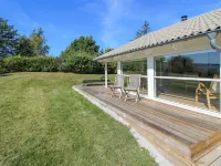 "Lili" - 400m from the Sea