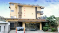 Hotel Himakaso 内海 海上アスレチックパーク 주변 호텔