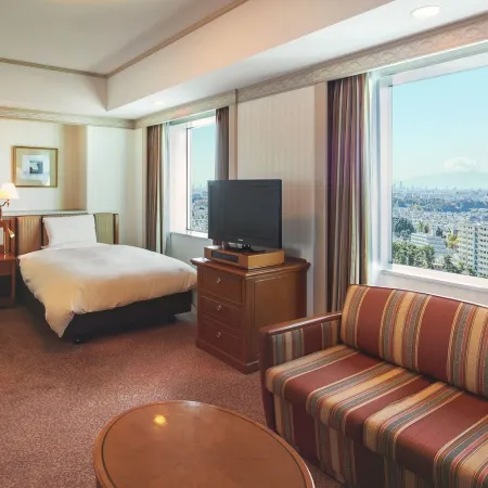 Crest Hotel Kashiwa