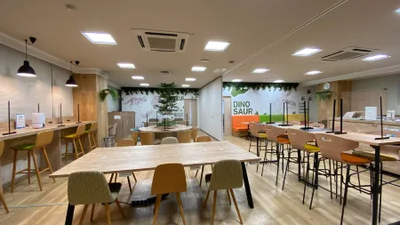 Hotel Econo Fukui Station Отели рядом с достопримечательностью «Yokokan Garden»