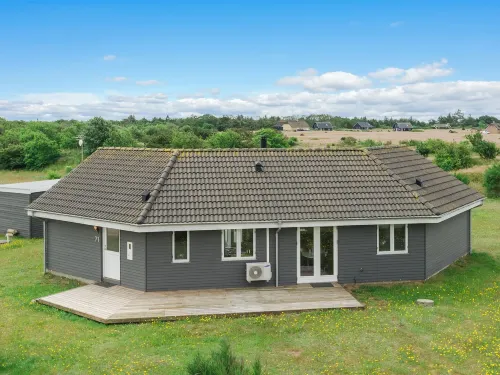 "Karmen" - 300m to the Fjord