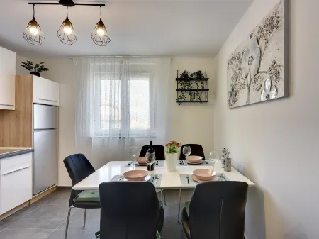 Noemi Отели в г. Opcina Liznjan