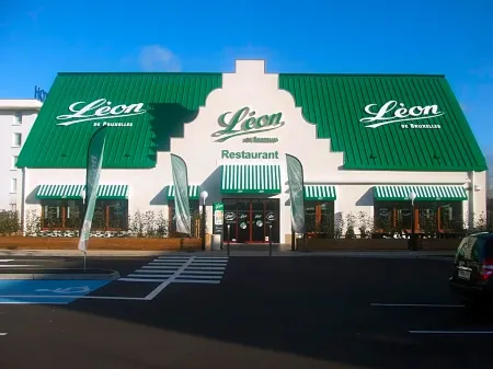 B&B Hôtel Lyon Vénissieux Отели в г. Пьер-Бенит