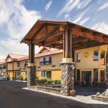 Cielo Hotel Bishop-Mammoth, Ascend Hotel Collection