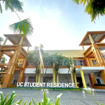 Hotel Laboratory UC Residence