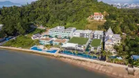 Hotel Tide Phuket Beach Front Hotels in Koh Sirey