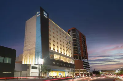 Tru by Hilton Monterrey Fundidora Các khách sạn gần Templo del Sagrado Corazón