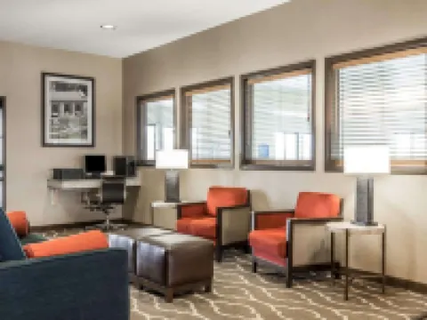 Quality Inn & Suites Bethany Hotels in Bethany