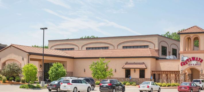 Ramada by Wyndham des Moines Tropics Resort & Conference Ctr Hotele w: Polk County