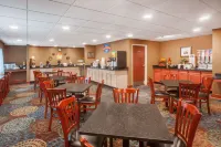 Baymont by Wyndham South Haven - breakfast