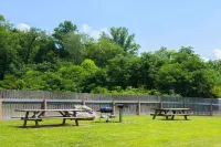 Microtel Inn & Suites by Wyndham Cherokee Hotels in Cherokee