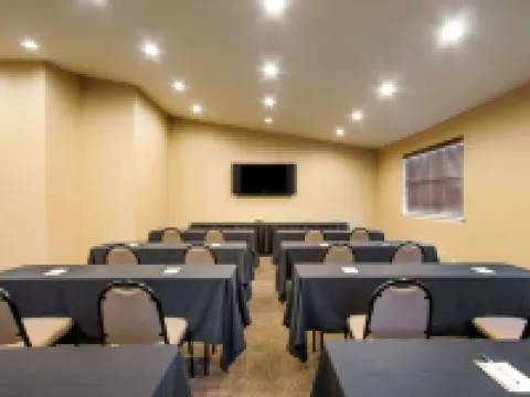 クオリティ イン & スイーツ スプリングフィールド - ユージーン ノース スプリングフィールドのホテル