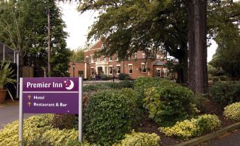 Premier Inn Wirral (Childer Thornton)