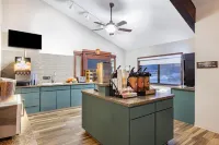 AmericInn by Wyndham Duluth South Black Woods Event Center Hotels in Proctor