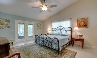 Dock & Lanai: Waterfront Home in Dunnellon