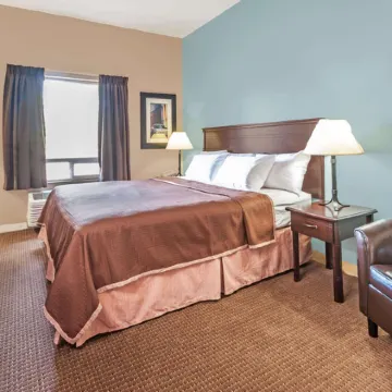 Super 8 by Wyndham Edmonton South