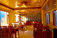 Hotel Marina Heights