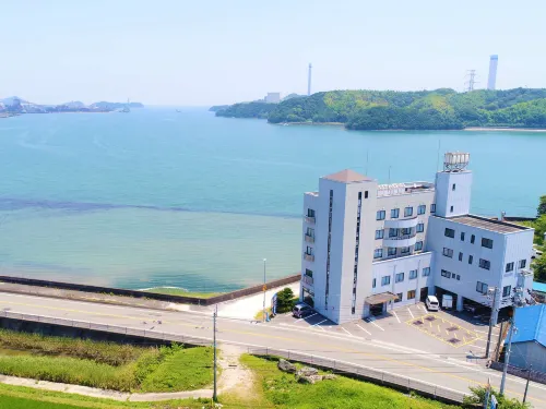 Bayside Hotel Ryugu Hotels in Anan