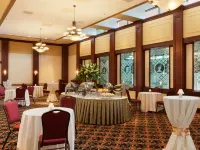 DoubleTree by Hilton Charlottesville Hoteles en Rio