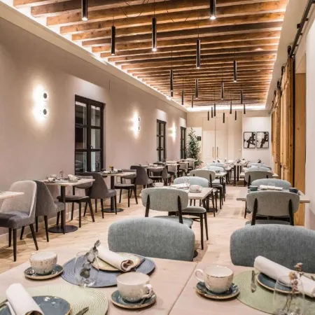 Sofraga Palacio Отели рядом с достопримечательностью «City Hall»