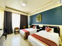 Viet Uc Hotel Hotels in Giong Trom District