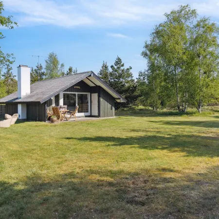 "Irlin" - 600m from the Sea Hotels in Jerup