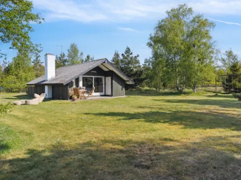 "Irlin" - 600m from the Sea