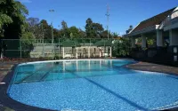 Villa Fifasa Bumi Ciherang Hotels in Pacet