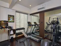 Residency Sarovar Portico Mumbai Hotels in der Nähe von Strand Aksa