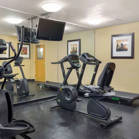 Extended Stay America Suites - Boston - Waltham - 32 4th Ave