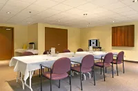 Super 8 by Wyndham Midland