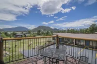 Blue Door Inn - Mountain view
