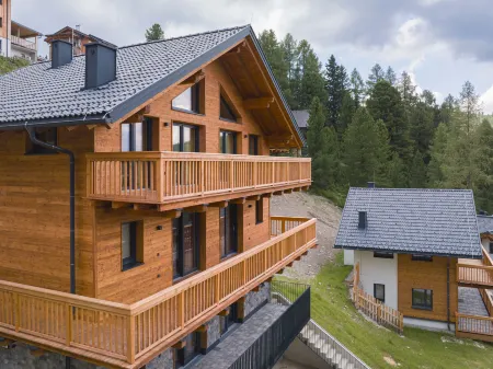 Mit 4 Schlafzimmern & Sauna Отели в г. Предлиц-Туррах