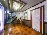 Yeongju Crystal Hotel di Yeongju-si