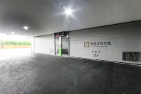 Jeongeup Luxury Self Check-in Motel - parking