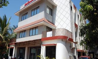 Hotel Samudra City - Housity