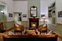 Brij Villa, Dalhousie - A Colonial Luxury Retreat