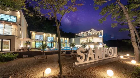 Uljin Sanpoli Pension