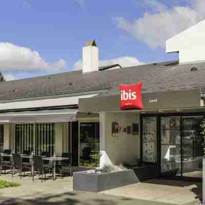 Hôtel ibis Laval le Relais d'Armor Hotel Exterior